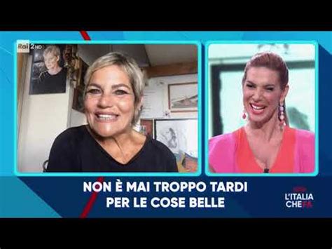 Cristina Donadio: un'artista che incarna l'anima di Napoli .